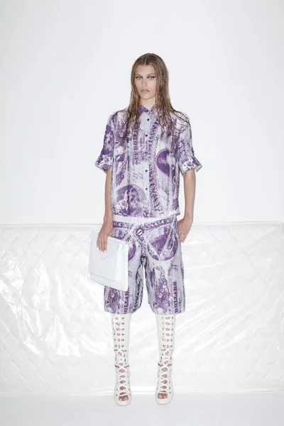 Look 7